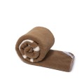 Koc wełniany camel brąz o wzorze greka 02